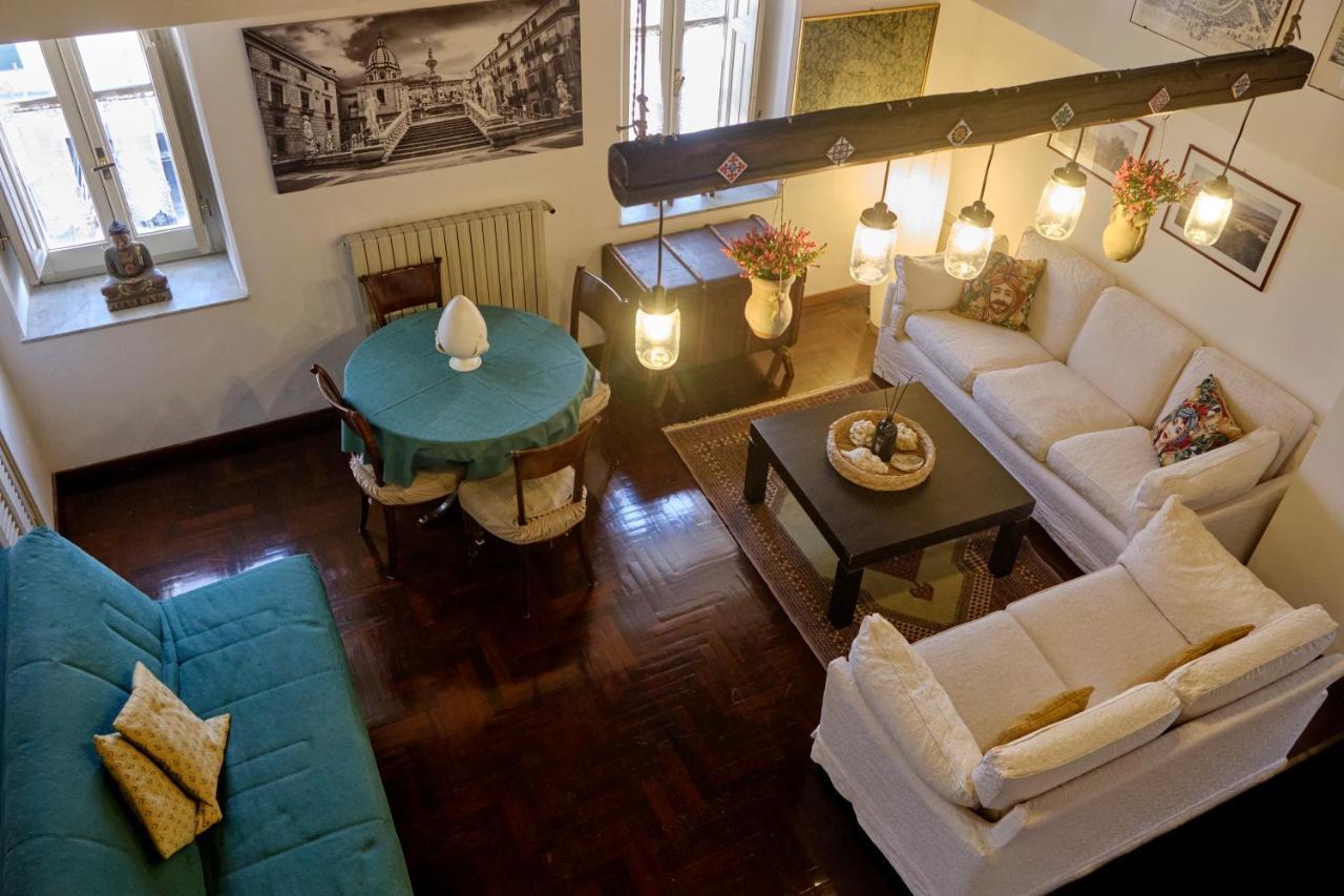 Attico Con Terrazza Sul Porto Apartment Palermo Bagian luar foto